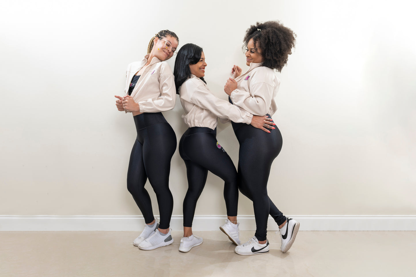 COVER ME NUDE ELEGANCE